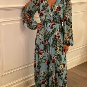 NICHOLAS Women’s Mayflower Floral Maxi Dress